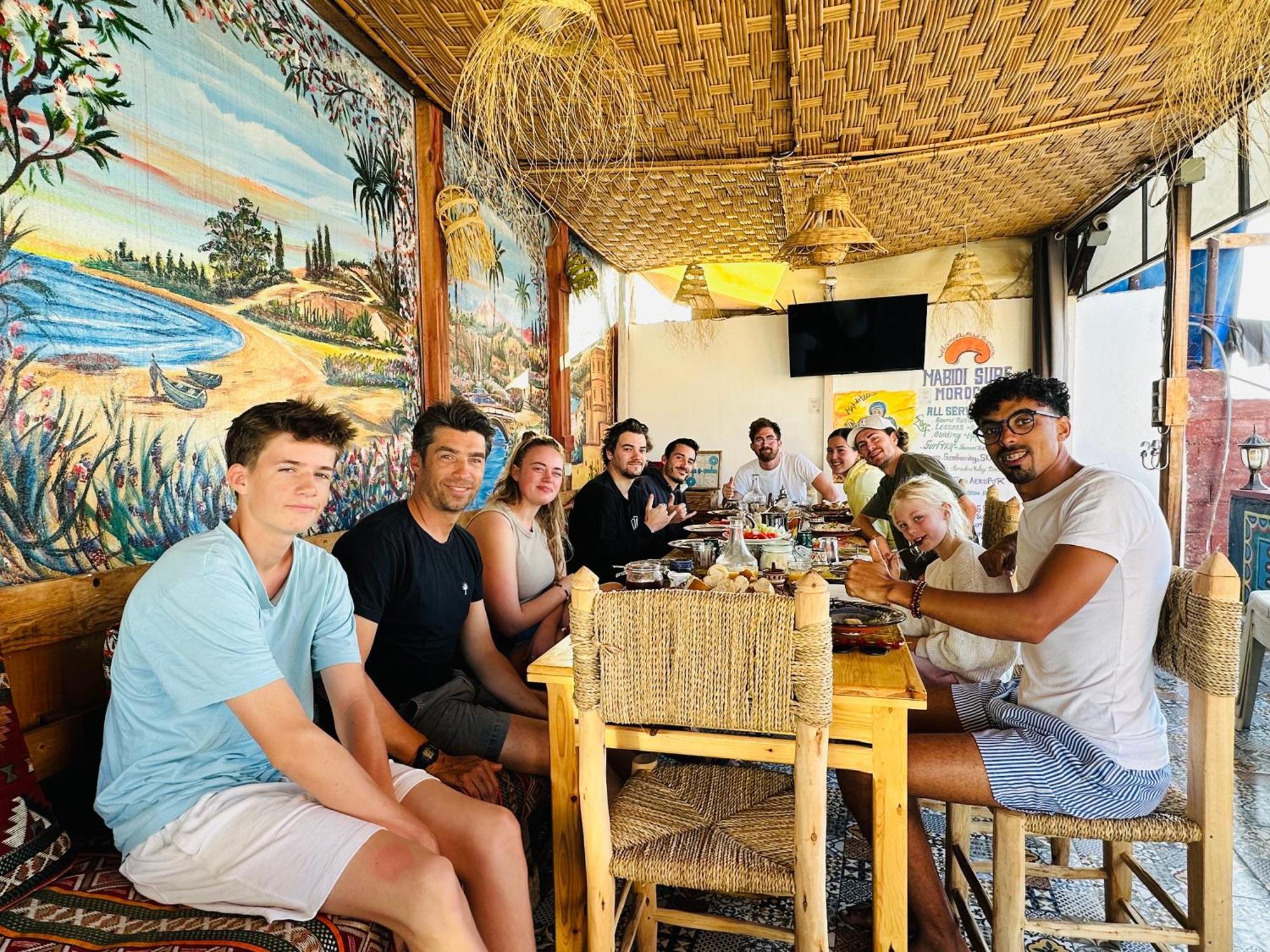 Mabidi Surf Taghazout Hostel Екстериор снимка